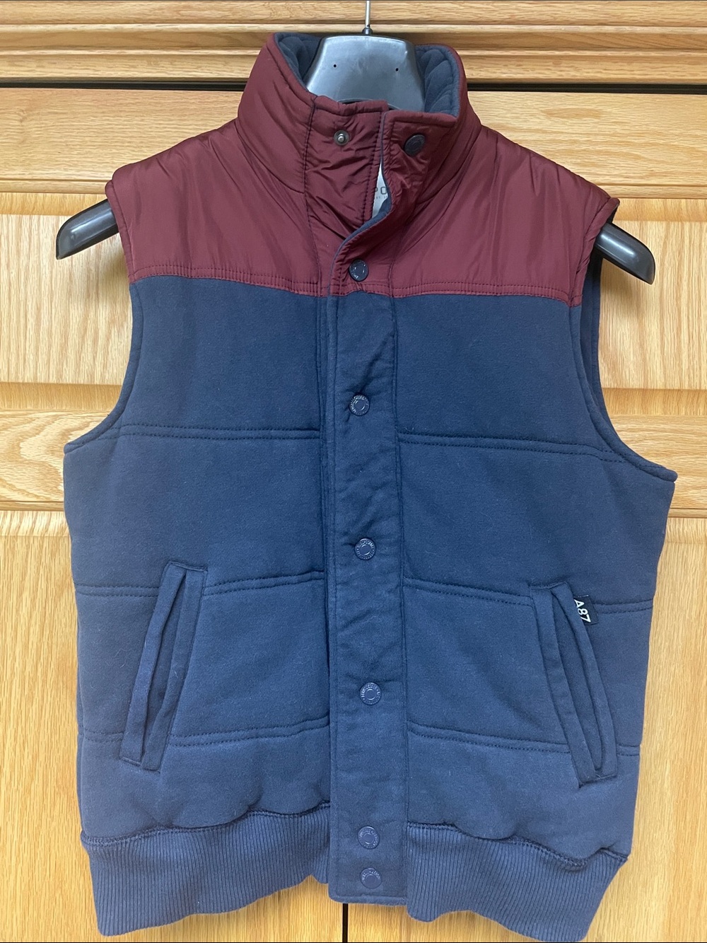 Aéropostale Men’s Winter Vest - Size Medium